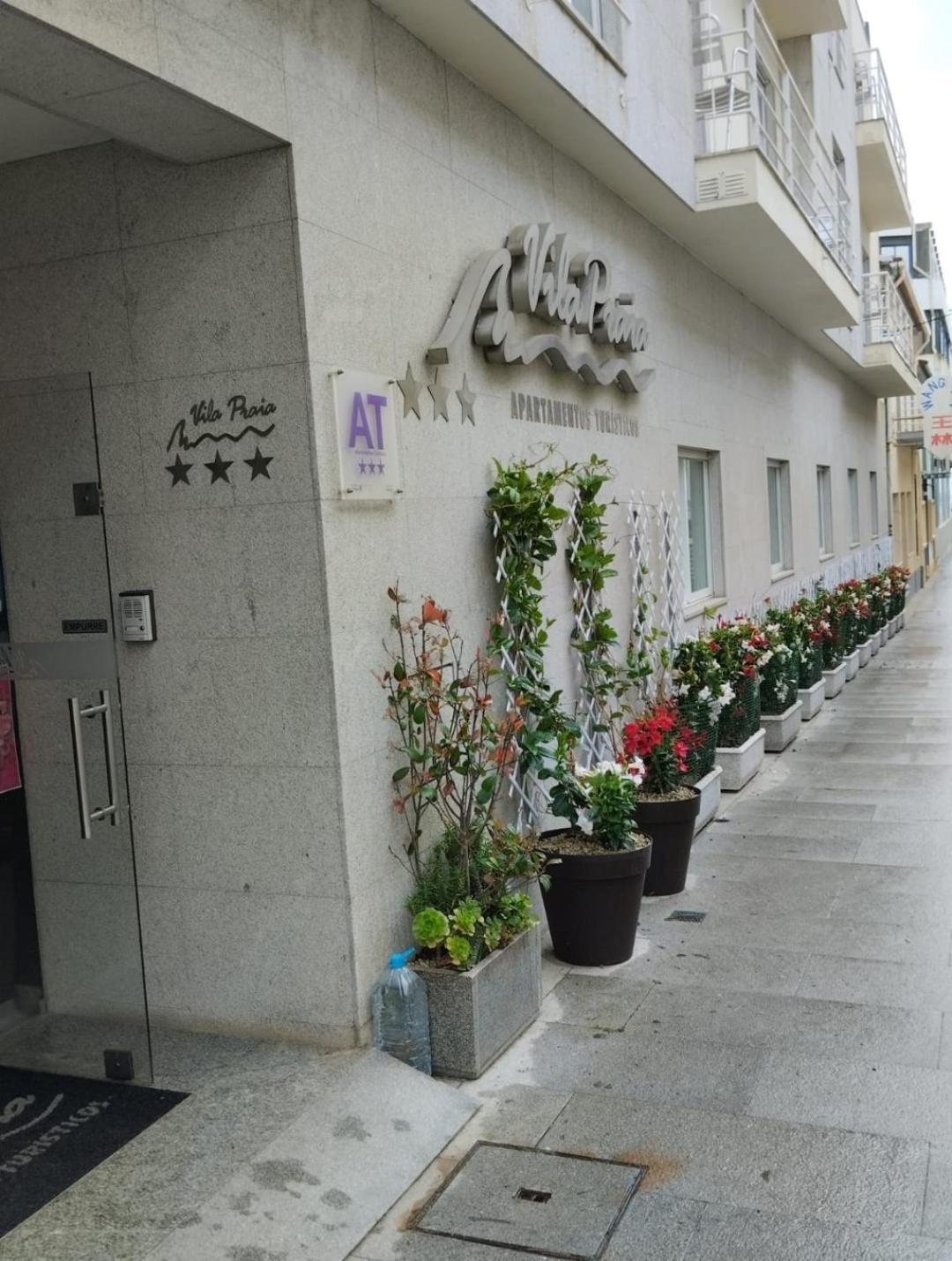 Apartamentos Turisticos Vila Praia Вила-Прайа-де-Анкора Экстерьер фото