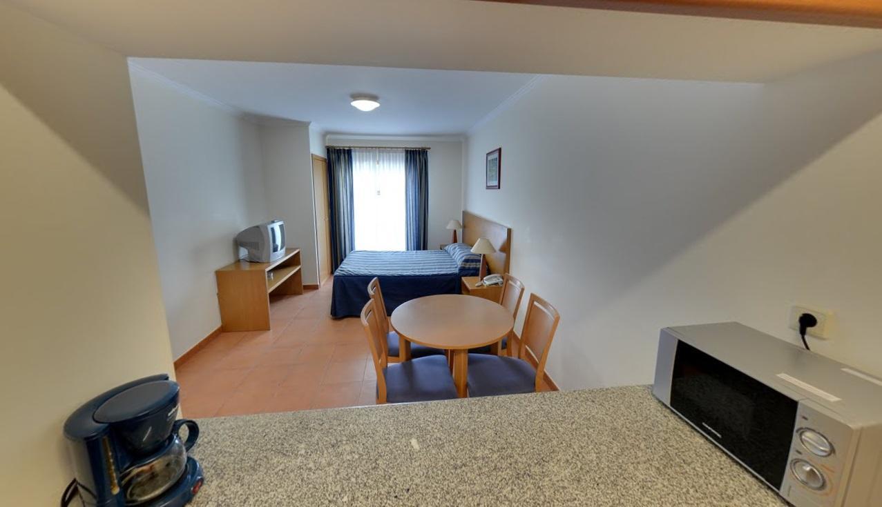 Apartamentos Turisticos Vila Praia Вила-Прайа-де-Анкора Экстерьер фото